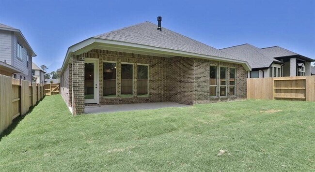 Building Photo - 535 Oakview Bend Dr