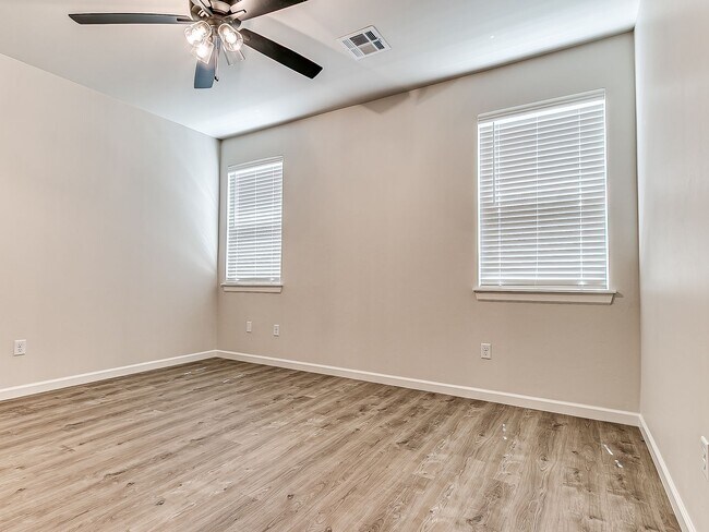 Building Photo - Brand New Duplex + 3 bedrooms + 2 bathrooms + 1 car garage + Prime OKC Location + All Applicances