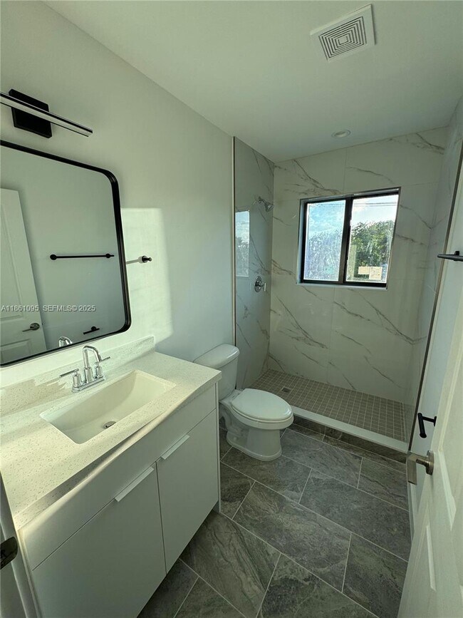 Building Photo - 2782 NW 46th St