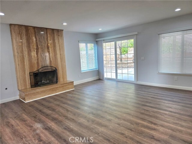 Building Photo - 2173 Seaview Dr