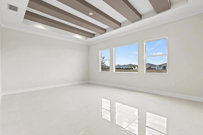 Building Photo - 14976 Woodlot Ct