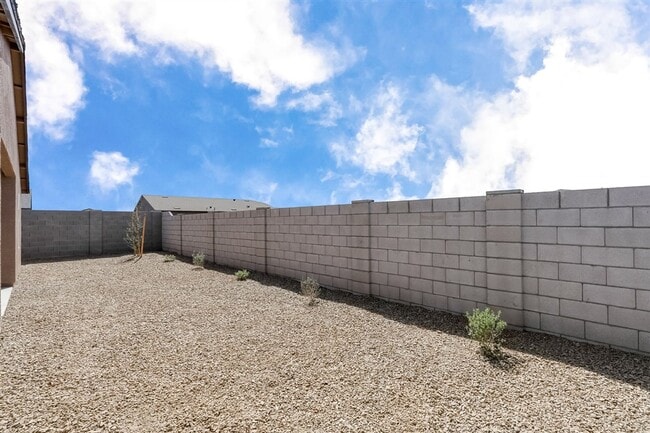 Building Photo - Brand New 4 Bedroom, 2 Bath Home! Never Been Lived In!