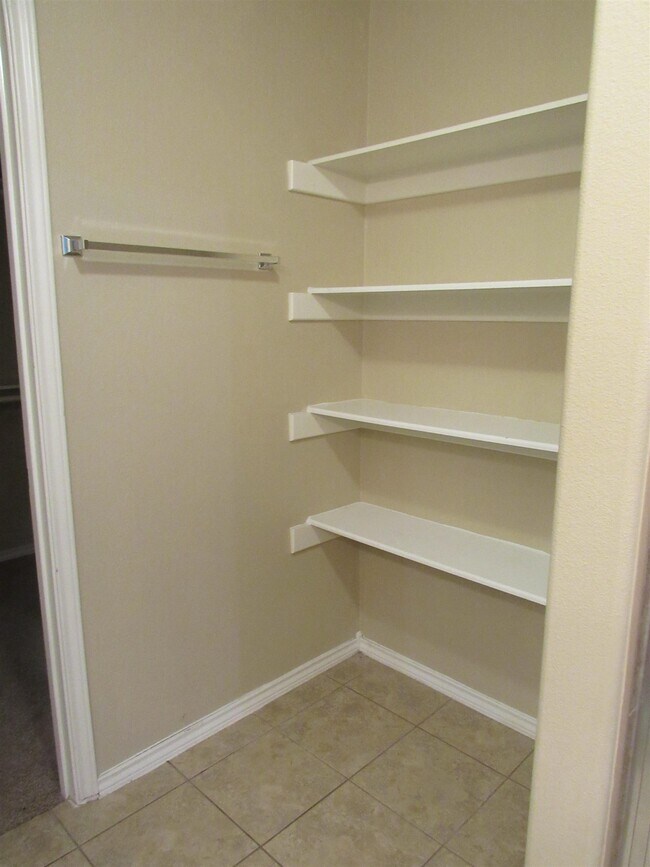 Building Photo - 6106 Eusebio Dr