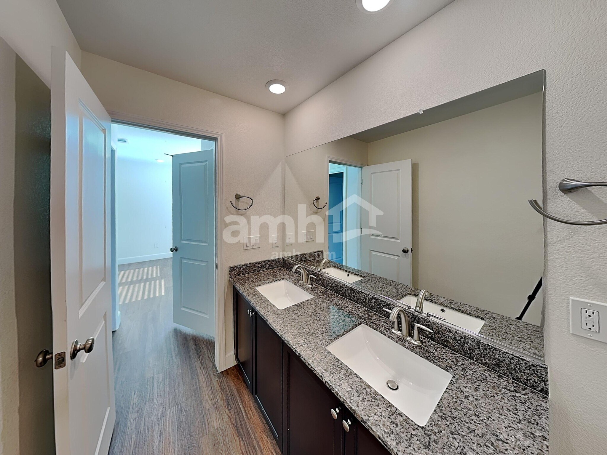 Building Photo - 9289 Baylee Bay Court