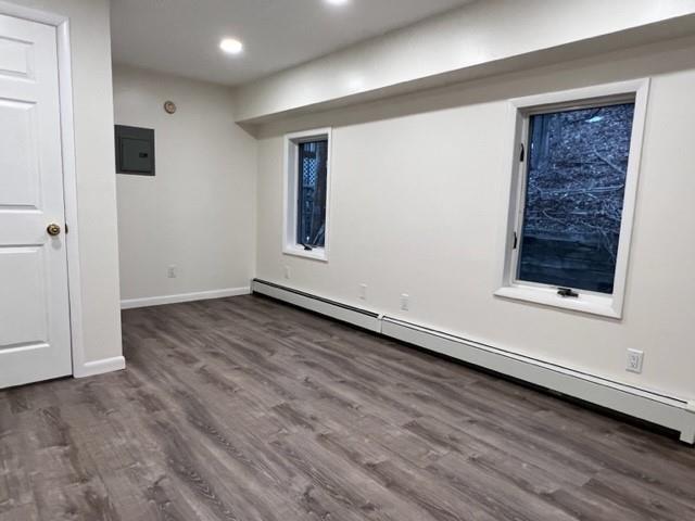 Building Photo - 687 Jersey Ave