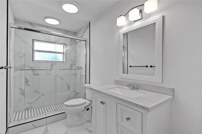 Building Photo - 5215 SW 128th Ave