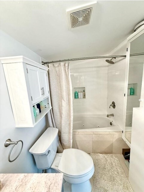 Building Photo - 106 Bay