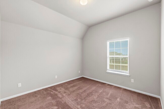 Building Photo - 8710 Burdekin Rd