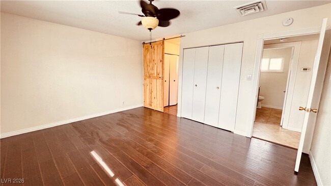 Building Photo - 201 Redstone St