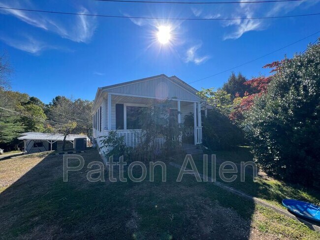 Building Photo - 120 Cedar Hill Rd