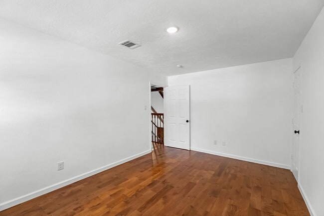 Building Photo - 8011 Liberty Elm Ct