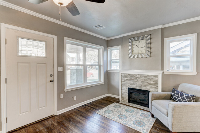 Building Photo - Cozy 1-Bedroom Duplex in Oklahoma City - C...