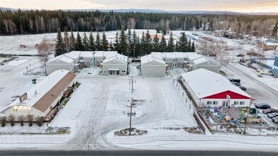 Building Photo - 350 S Santa Claus Ln