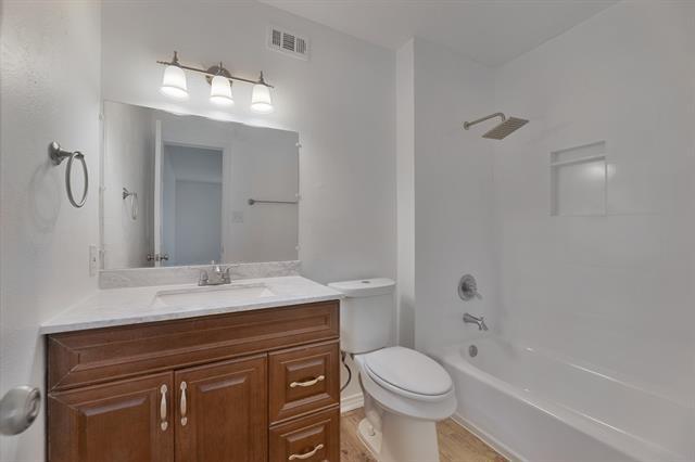 Building Photo - 2905 Joymeadow Dr