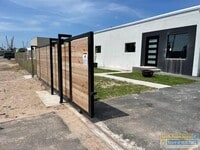 Building Photo - 711 S Shore Dr