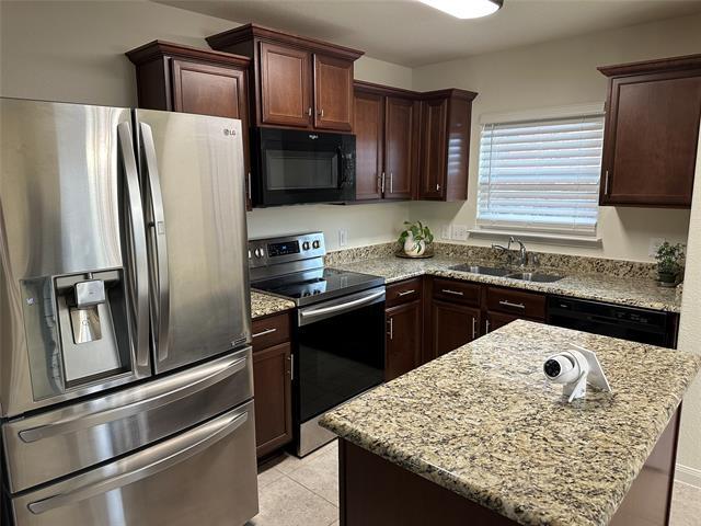 Building Photo - 1603 White Mountain Wy