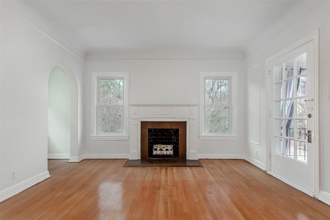 Building Photo - 4204 Prescott Ave