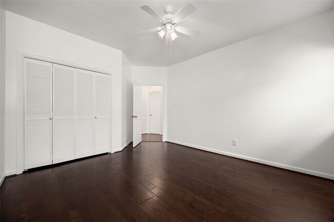 Building Photo - 14122 Langbourne Dr