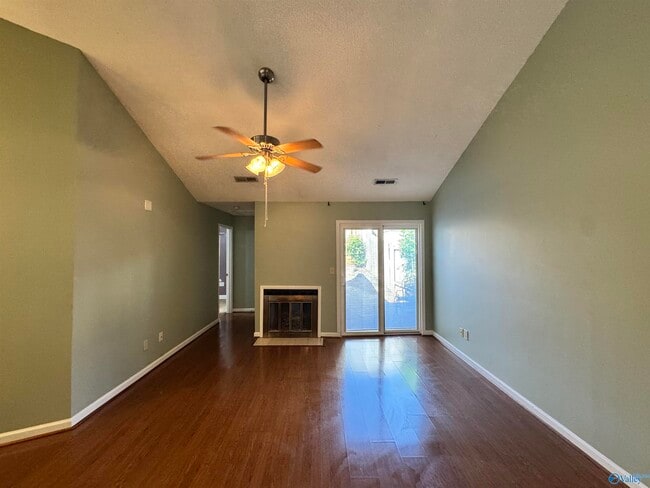 Building Photo - 116 Bentworth Ln