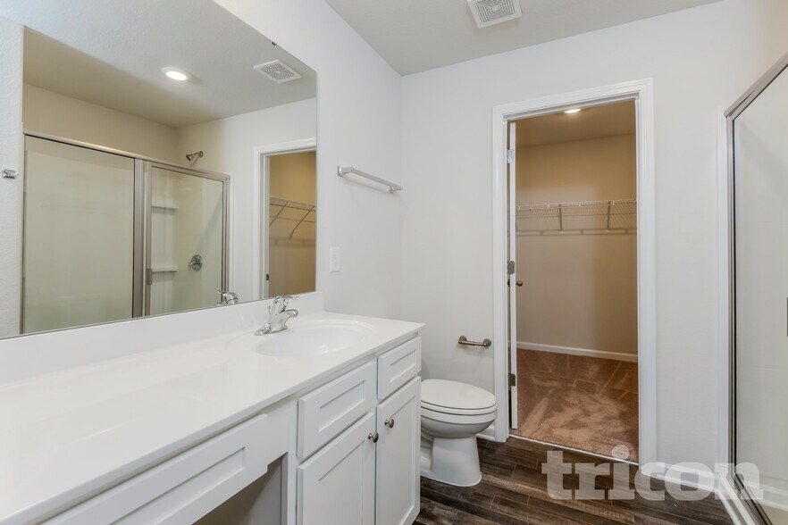 Building Photo - 4615 Hazelburn Dr