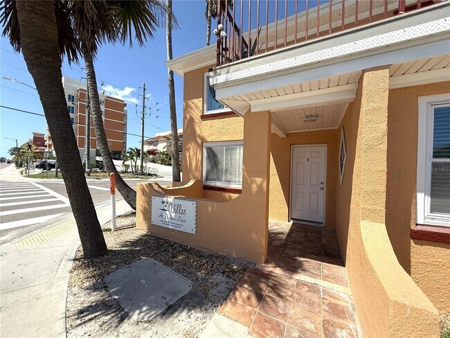 Primary Photo - 13047 Gulf Ln