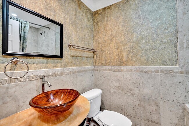 Building Photo - 11201 SW 13th St