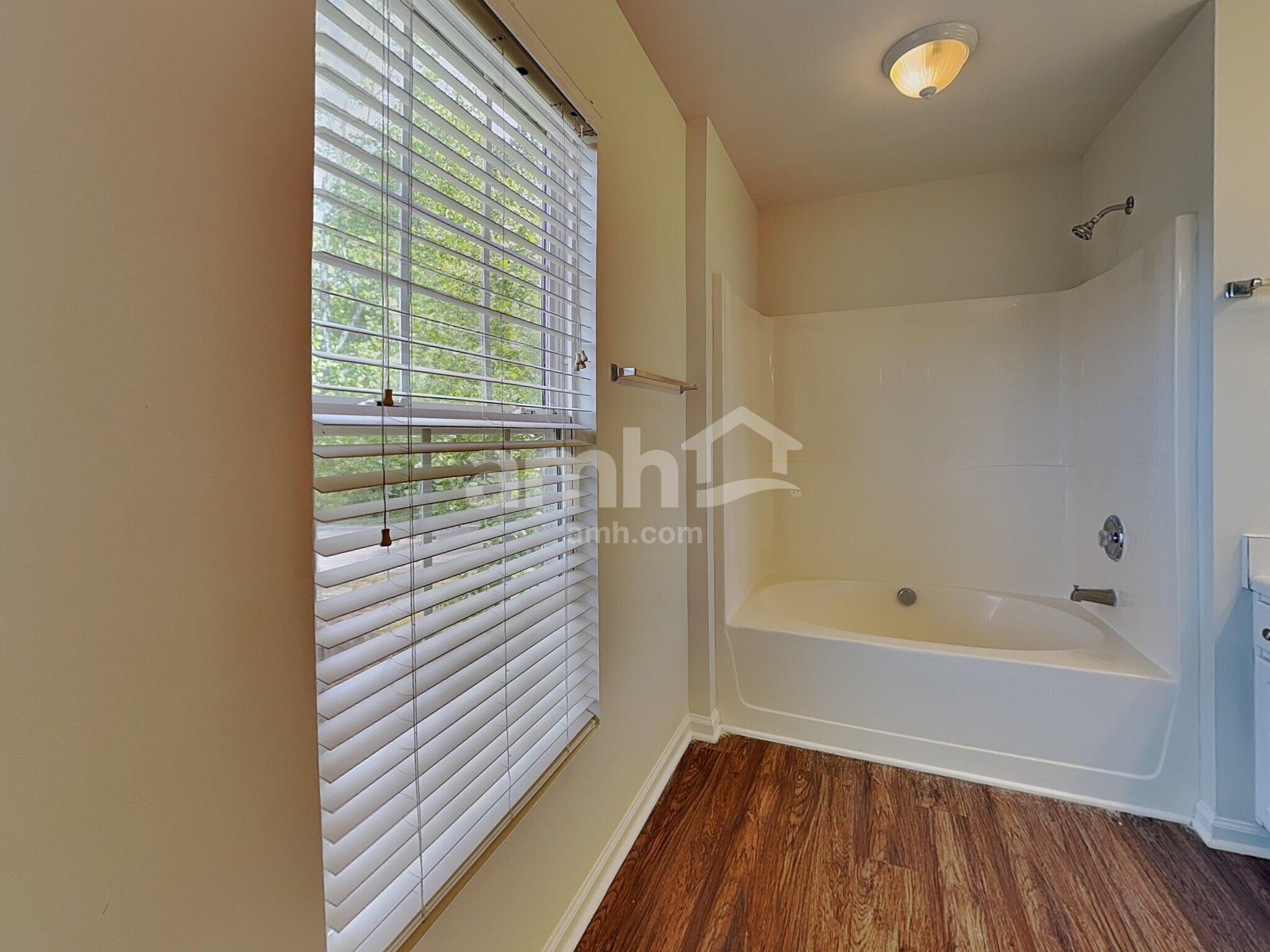 Building Photo - 2002 Gushing Dr