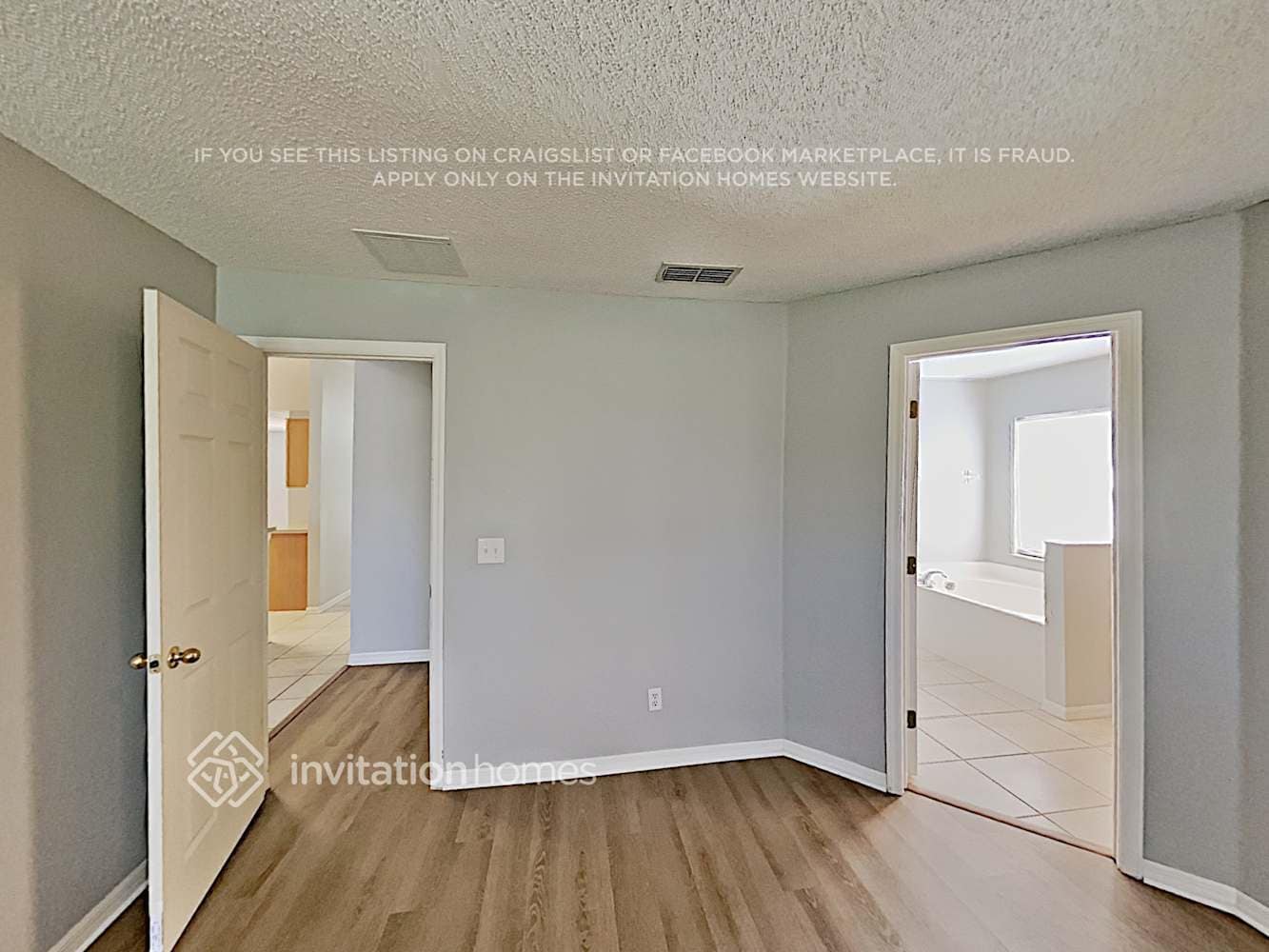 Building Photo - 713 Pasteur Ln