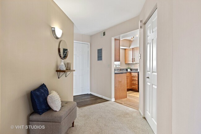 Building Photo - 1511 Westminster Dr