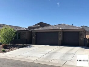 Building Photo - Southern Vista Estates 4-Bedroom Home with...