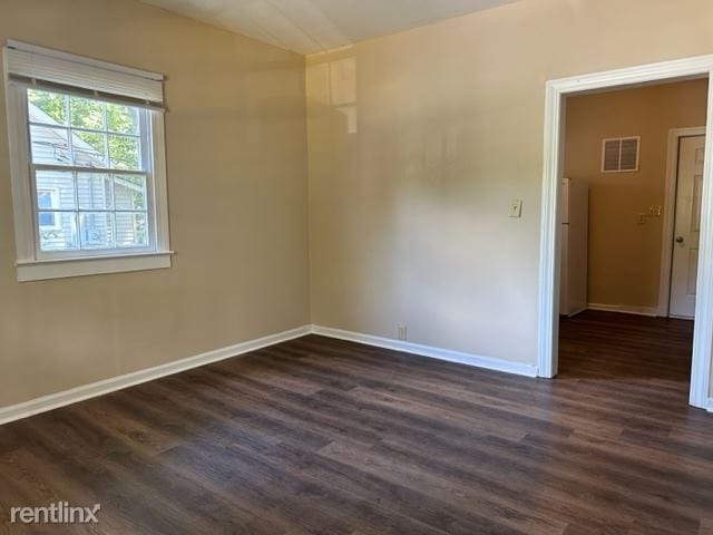 Building Photo - 2 br, 1 bath House - 1015 Cranbrook St 1015