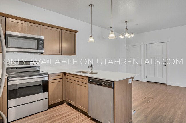 Building Photo - 3364 Hardman Way