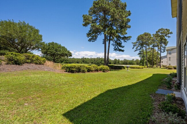 Building Photo - 410 Blue Stem Dr