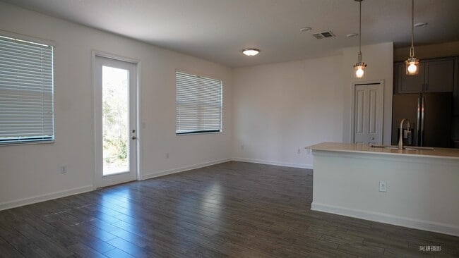 Building Photo - 11090 Whistling Pne Wy