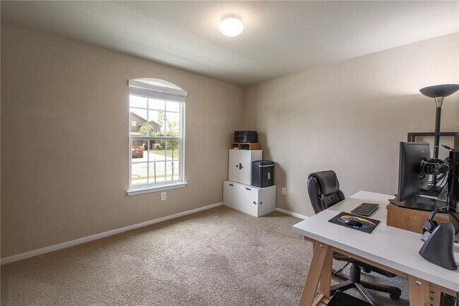Building Photo - 11916 Riparian Rd