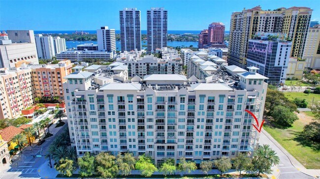 Building Photo - 480 Hibiscus St