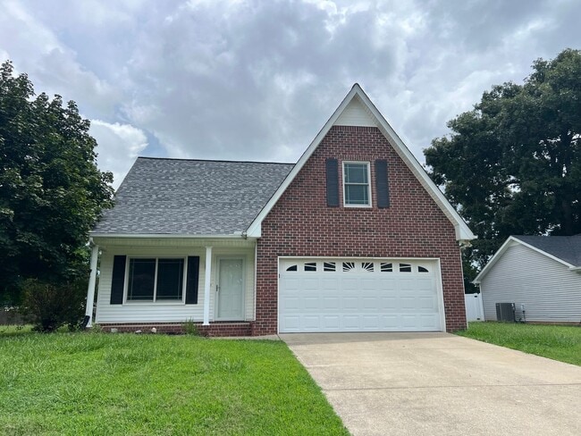 Primary Photo - Spacious 4 Bedroom 2.5 Bath Available Now!