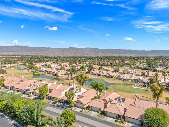 Building Photo - 42654 Sand Dune Dr