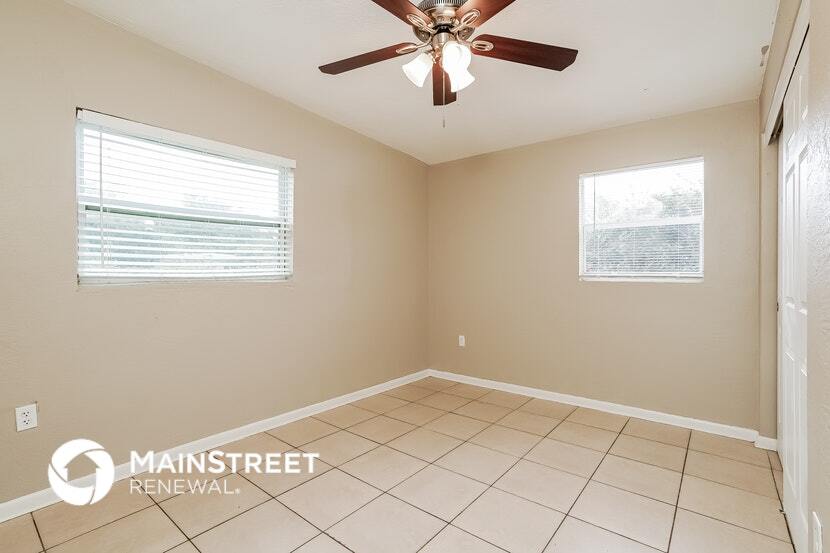 Building Photo - 1507 Gardenia Ave