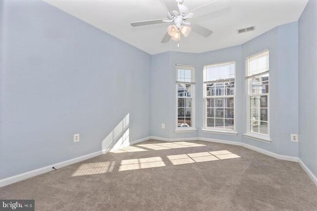Building Photo - 100 Quail's Nest Way