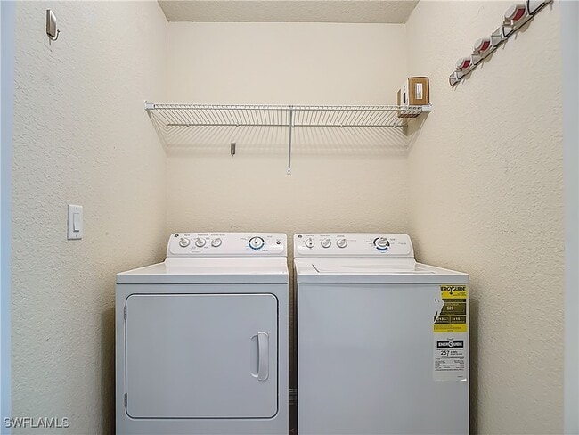 Building Photo - 9826 Giaveno Cir