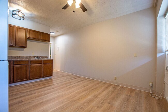 Interior Photo - Westmont Apartments