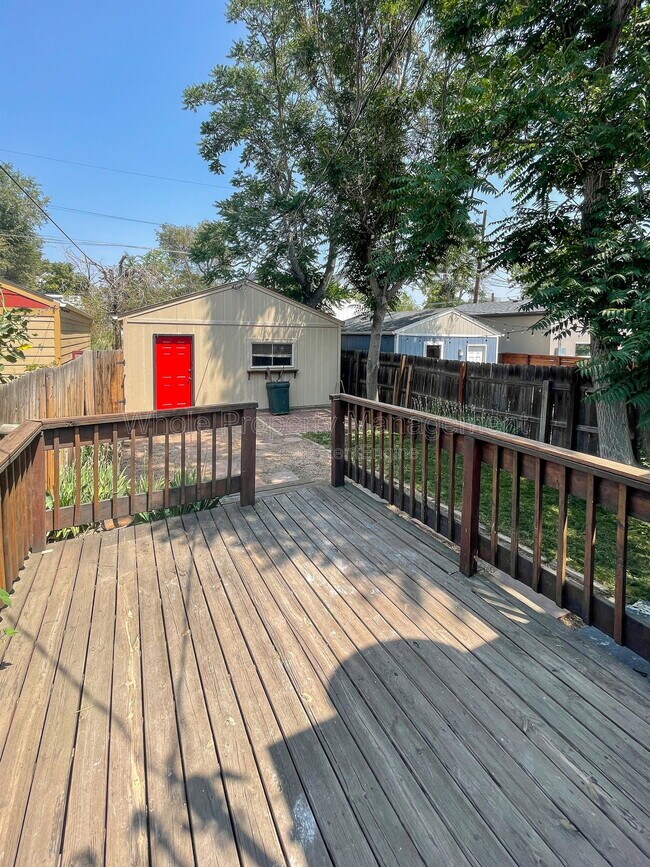 Building Photo - 1733 W 39th Ave