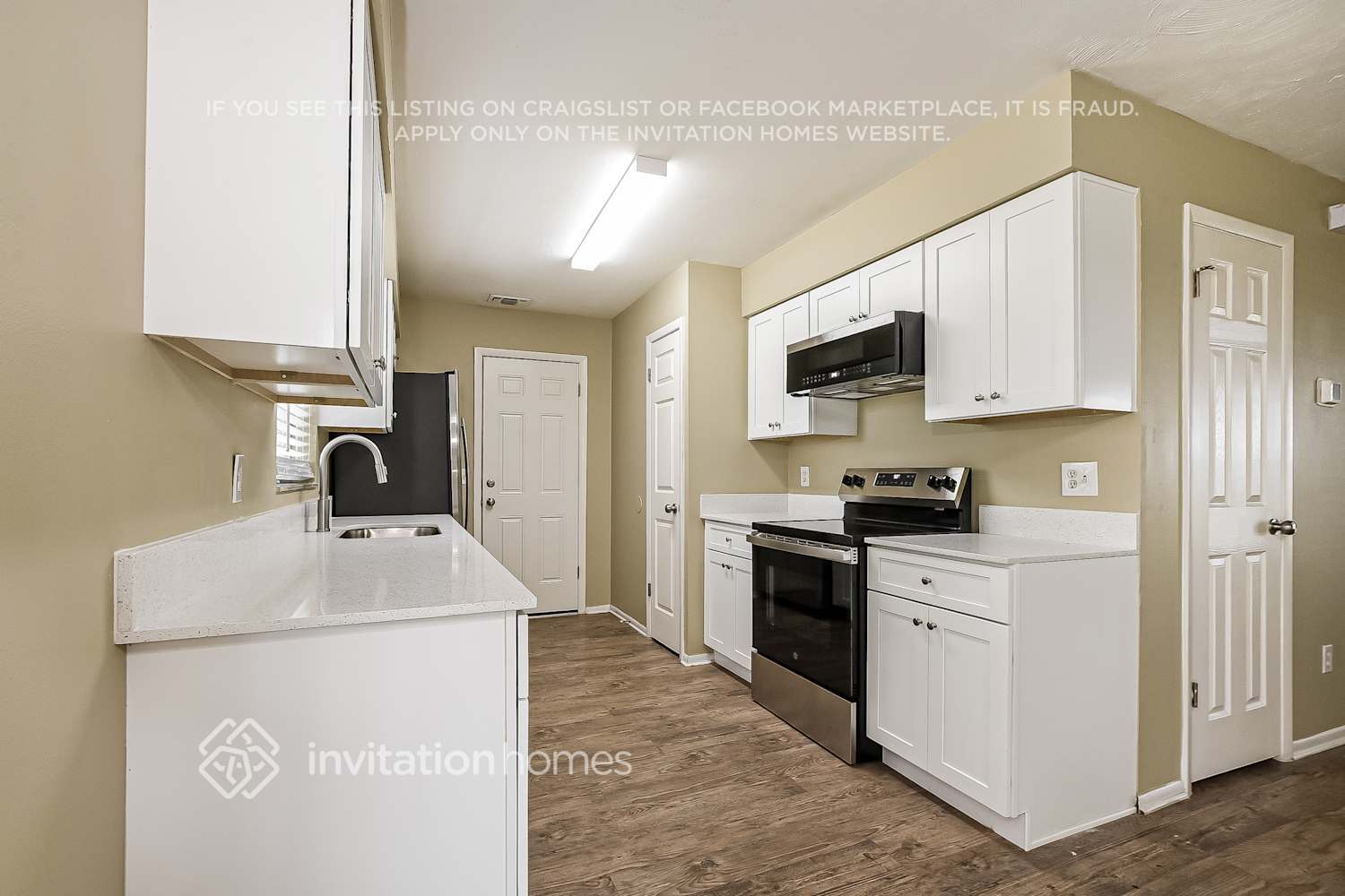 Building Photo - 119 Oaxaca Ln