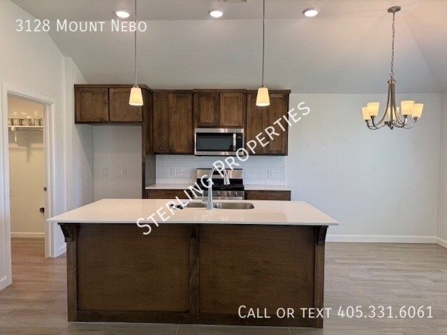 Building Photo - 3128 Mt Nebo Dr