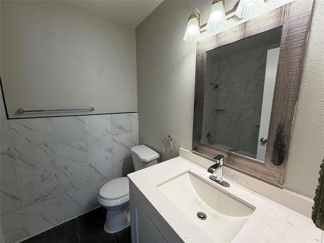 Building Photo - 3609 Westview Ln