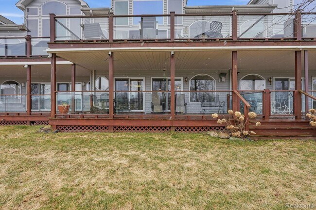 Building Photo - 37810 Jefferson Ave