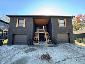 Building Photo - 6918 Northside Dr