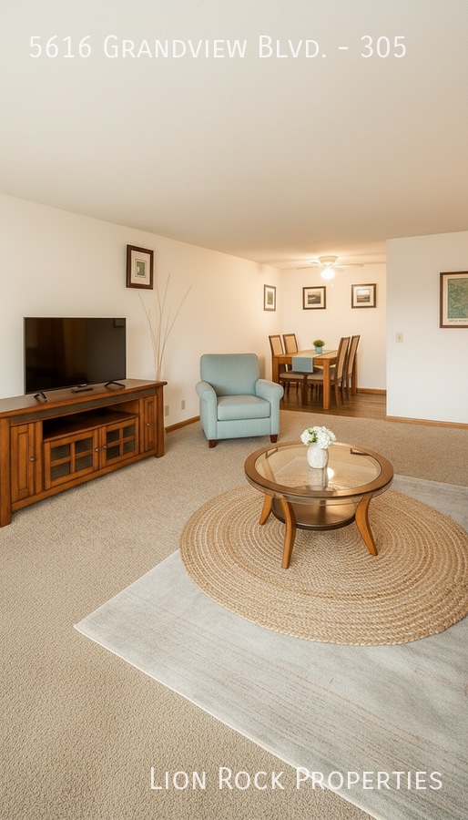 Building Photo - 5616 Grandview Blvd