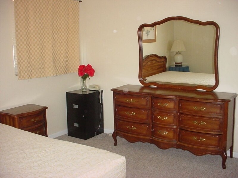 Building Photo - 130 S Estes Dr